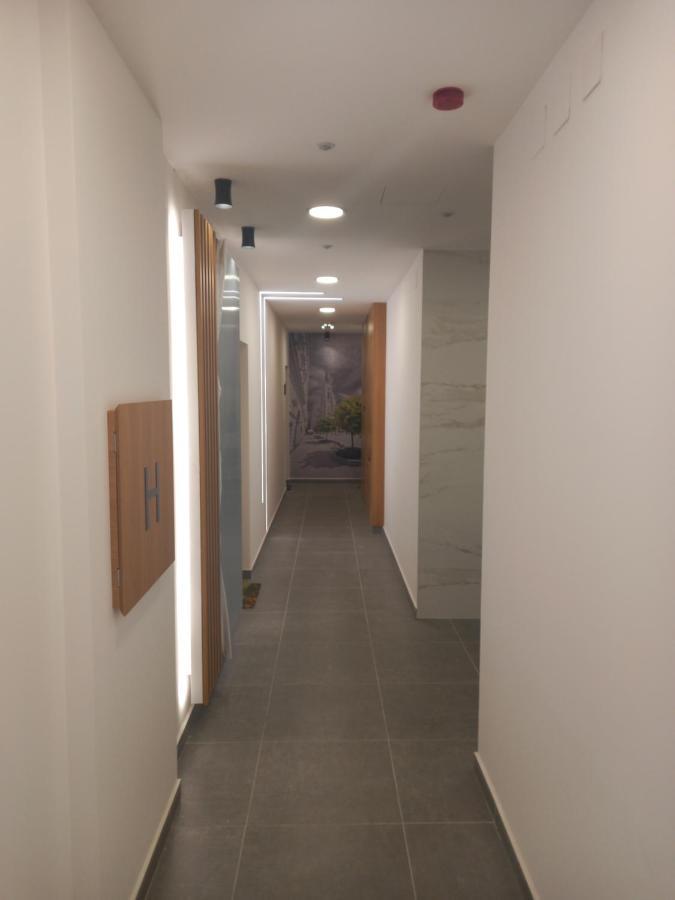 Avenija Oaza Apartment Нови Сад Екстериор снимка